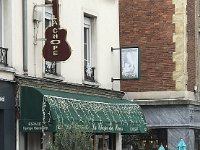 La Chope des Puces - Gypsy jazz since Django was there.