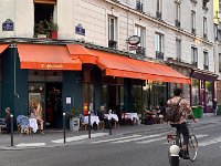 Arrived at my destination - Apostrophe's Cafe with Manouche jazz tonight.