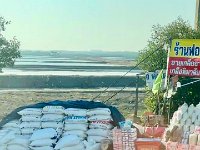 Residents come here to buy salt.