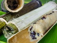 Different components make it sweet or savory.  One eats it out of the bark - always with fingers.  Next stop: Chiang Mai