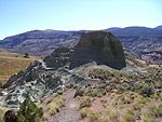 t_fossilbeds08.jpg - 9407 Bytes